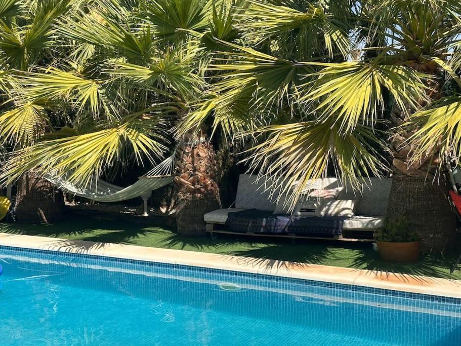 Espectacular Alojamiento Con Piscina En Lliria Exterior photo